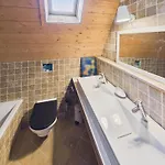 Vue Sur La Vallee - Maison Pour 10 - Piscine