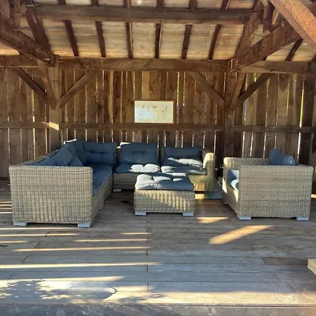 Vue Sur La Vallee - Maison Pour 10 - Piscine